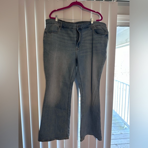 Old Navy High-Waisted Flares (size 22) - Picture 1 of 2
